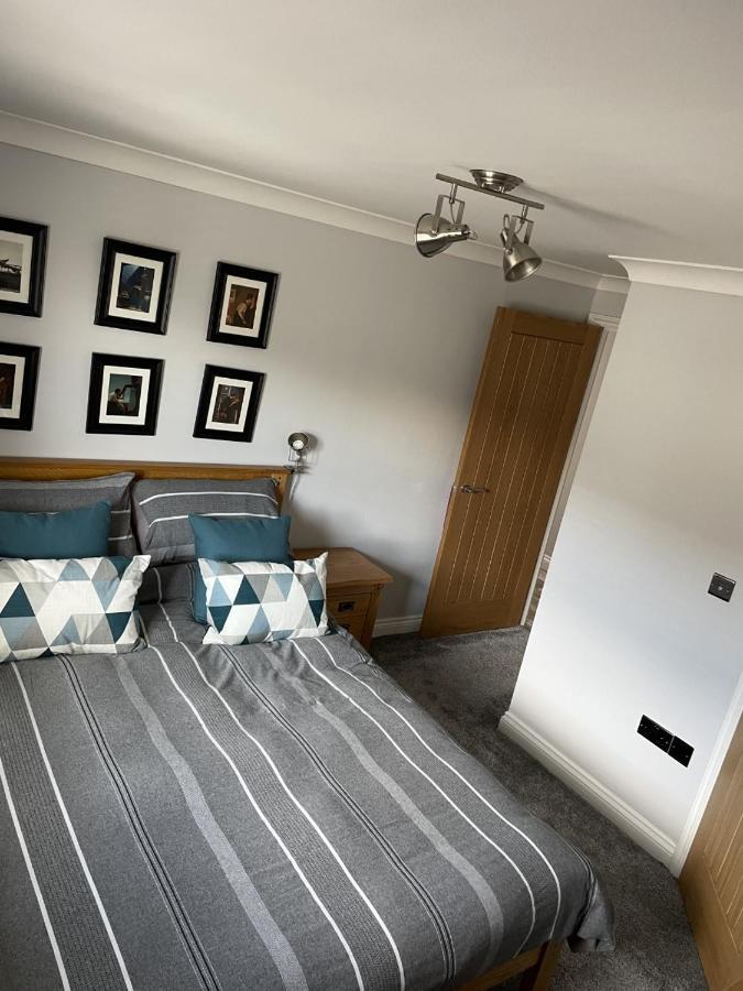 Burry Port Harbour Apartment Esterno foto